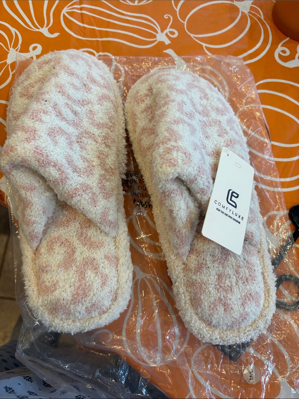 Women's Pink & Cream Plush Slide Slippers